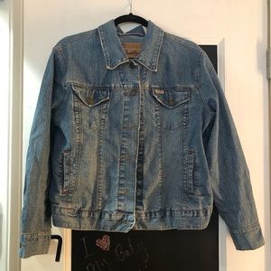 Vintage Levi’s denim jacket